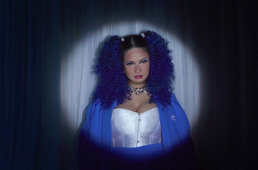  Ella Medrá apresenta o single e clipe de “Você Não Vale Nada”
