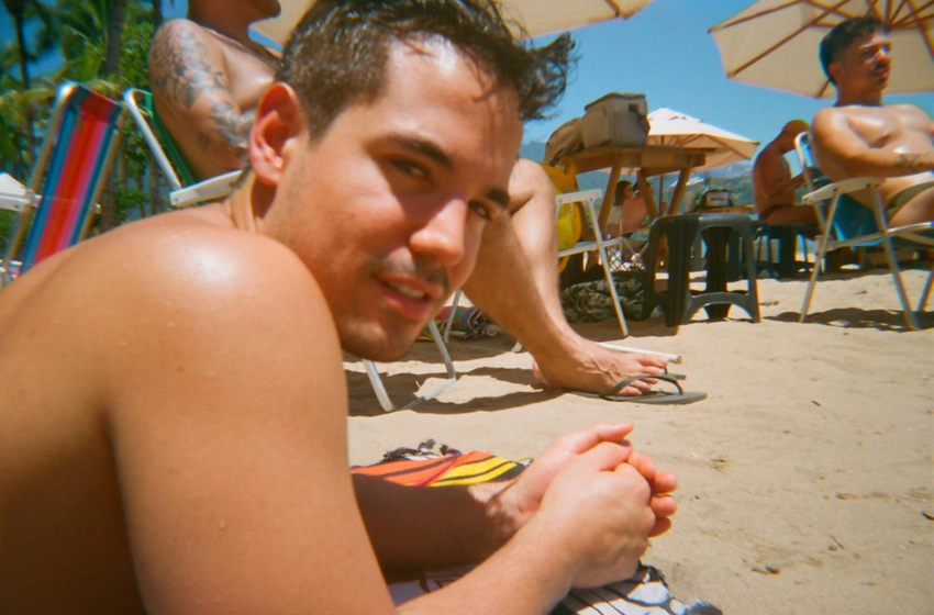  Bruno Gadiol lança a faixa “Coisas Triviais” e assina direção do clipe