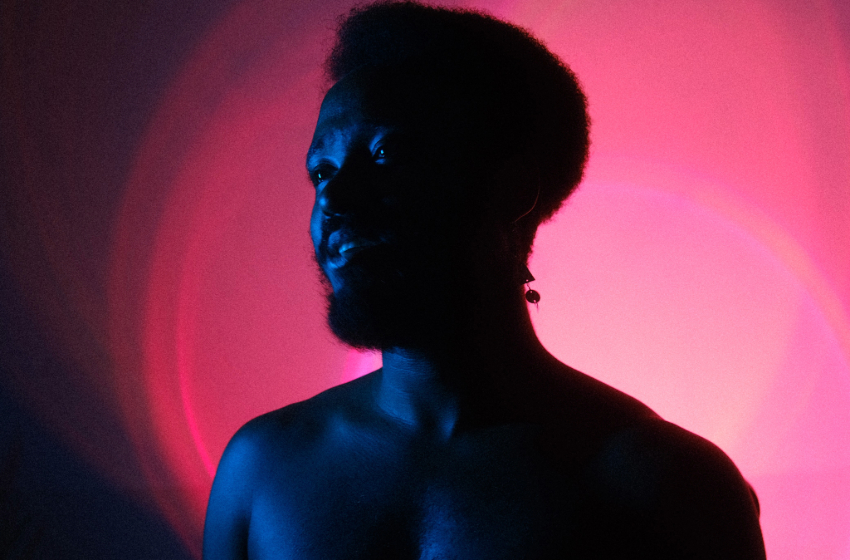  Melifona lança o single “Água Régia”, que antecede o disco “Radiação do Corpo Negro”