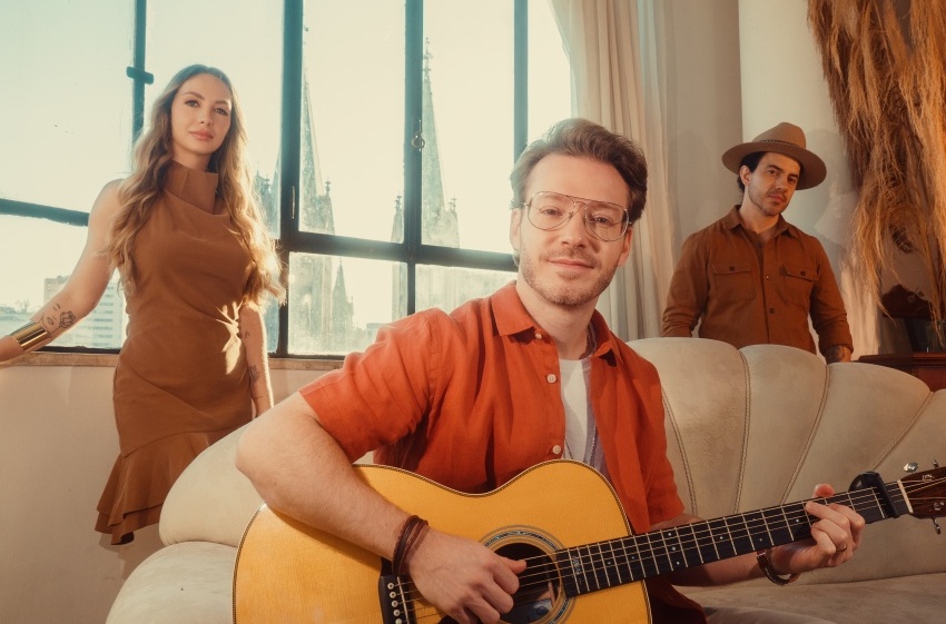  Confira a letra de “Mais Além”, parceria do BALARA e do duo MAR ABERTO