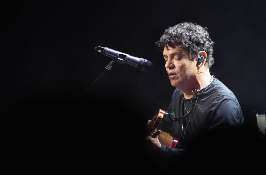  Jorge Vercillo encerra turnê no Canadá com show esgotado no “Valentine’s Day”