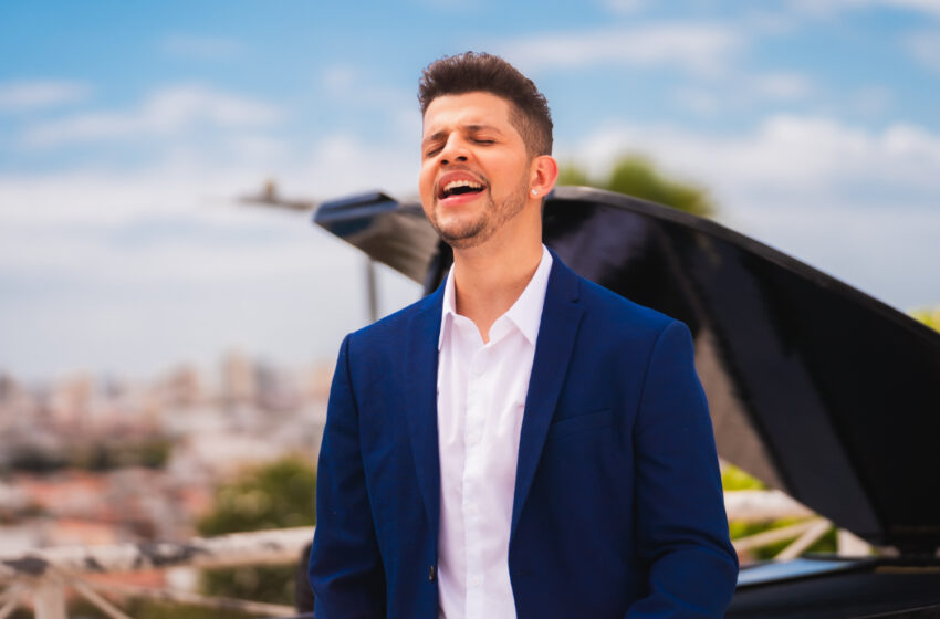  Nadson O Ferinha apresenta “Super Homem”