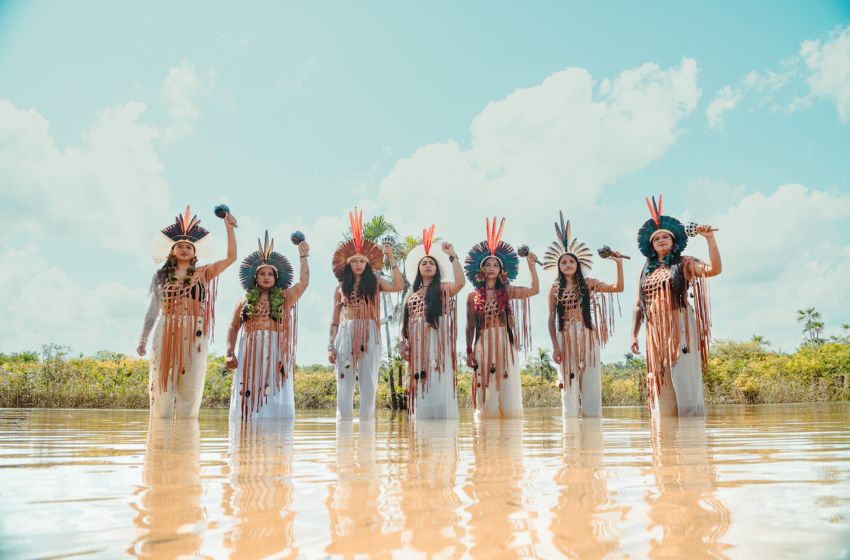  Suraras do Tapajós estreiam turnê nacional em SP com show no Dia dos Povos Indígenas