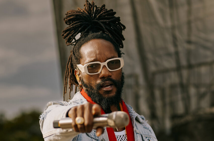  Kabaka Pyramid celebra a cultura reggae no novo single “Rotation” e antecipa seu próximo projeto de estúdio